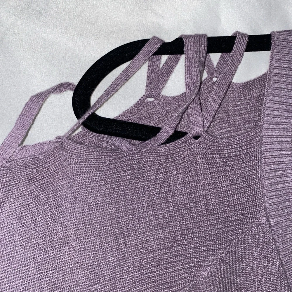 Torrid‎ Size 4 Sweater Ombre Plush Long Sleeve Lace Up Shoulder